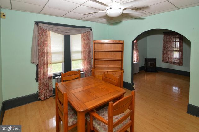 40 LANSING AVE, Hamilton, NJ 08619