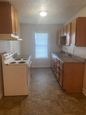 1021 Nottingham Drive, Angleton, TX 77515