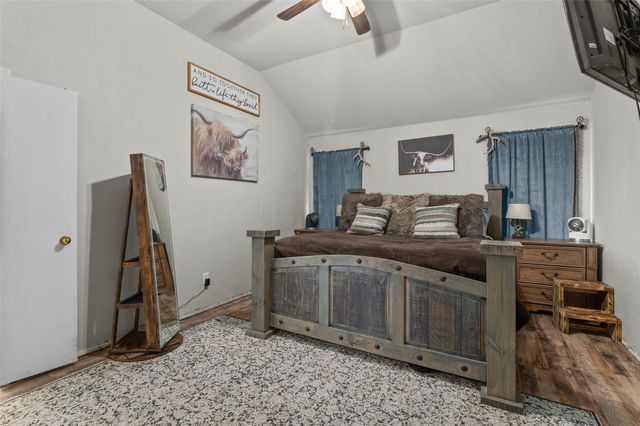 250 Wellington Trail, Weatherford, TX 76085