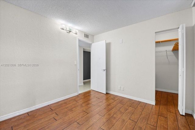 9501 Seagrape Dr 102, Davie, FL 33324