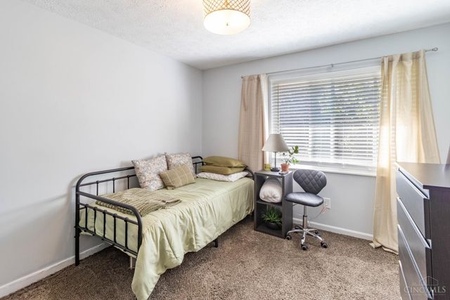 8049 Plantation Drive, West Chester, OH 45069
