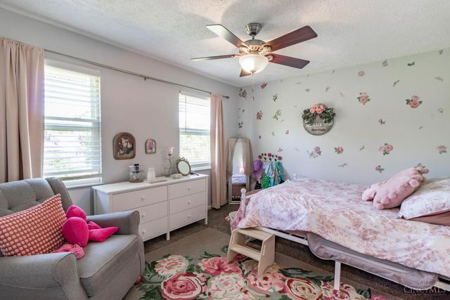 8049 Plantation Drive, West Chester, OH 45069