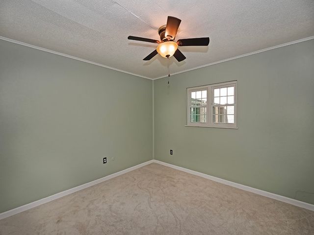 108 CENTER ST, Braddock Hills, PA 15221