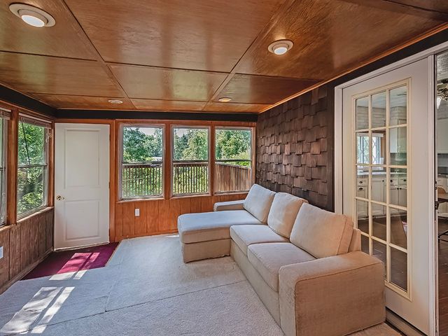 108 CENTER ST, Braddock Hills, PA 15221