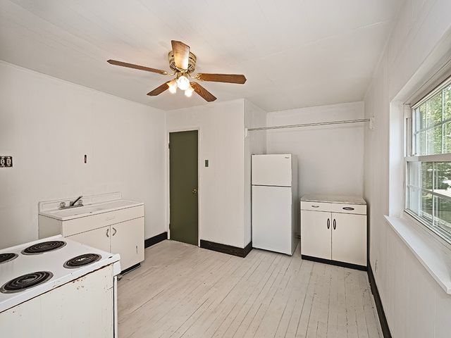 108 CENTER ST, Braddock Hills, PA 15221