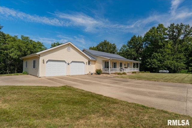 5897 COUNTRY MEADOW Lane, Clinton, IL 61727