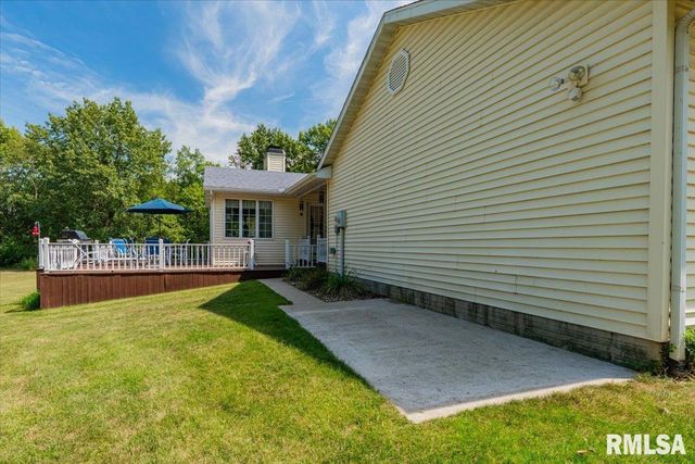 5897 COUNTRY MEADOW Lane, Clinton, IL 61727