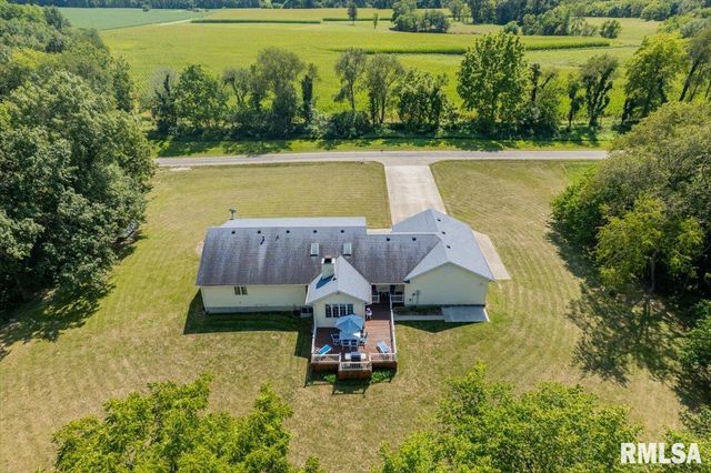 5897 COUNTRY MEADOW Lane, Clinton, IL 61727