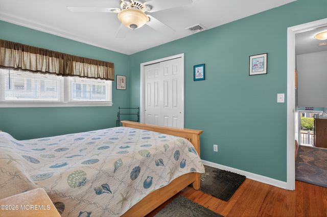 20 Mcclintock Street, Ocean Grove, NJ 07756
