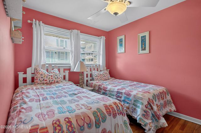 20 Mcclintock Street, Ocean Grove, NJ 07756