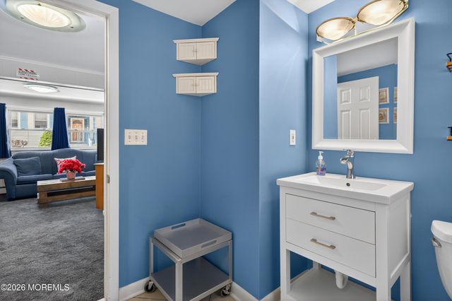 20 Mcclintock Street, Ocean Grove, NJ 07756