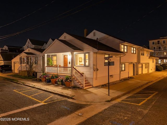 20 Mcclintock Street, Ocean Grove, NJ 07756