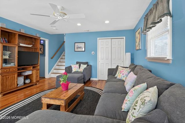 20 Mcclintock Street, Ocean Grove, NJ 07756