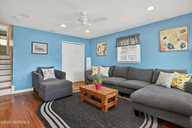 20 Mcclintock Street, Ocean Grove, NJ 07756