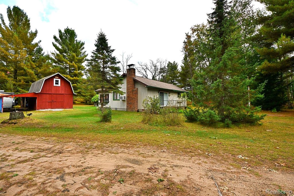 1616 Menona Lane, Richfield Township, MI 48656