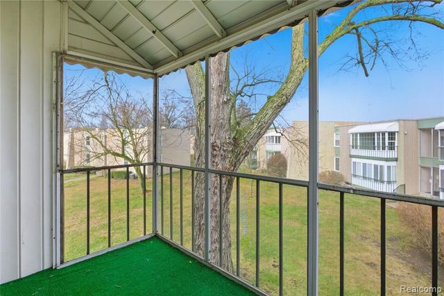 33231 Fargo Street, Livonia, MI 48152