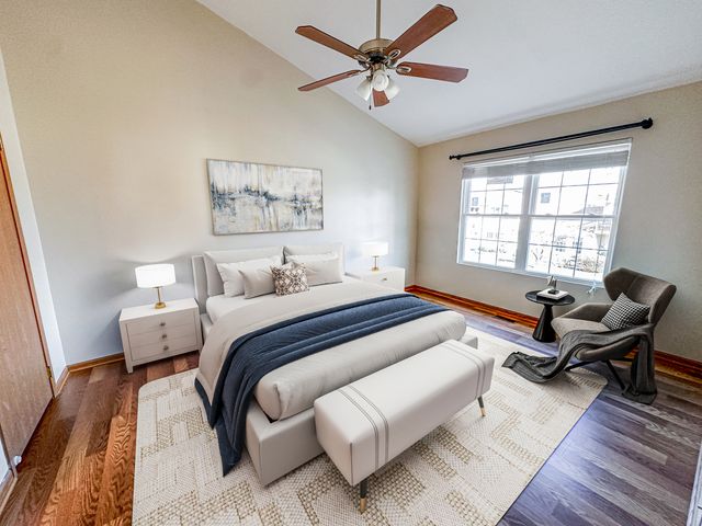 535 Le Parc Circle, Buffalo Grove, IL 60089