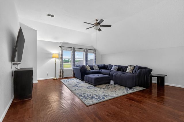 5107 Autumn Hill, Grand Prairie, TX 75052
