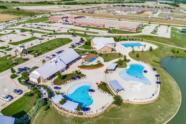 717 Corner Post Path, Celina, TX 75009