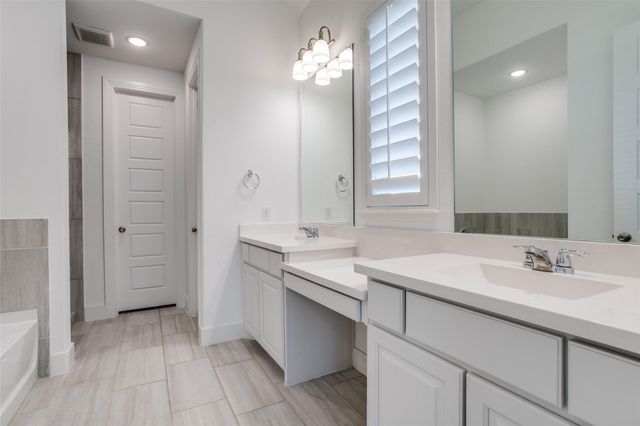 717 Corner Post Path, Celina, TX 75009