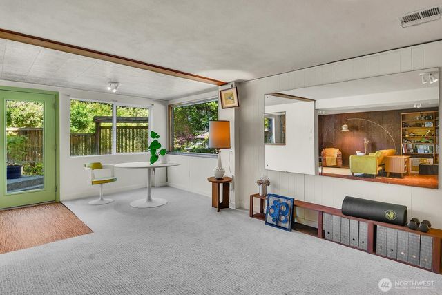 4802 24th Place S, Seattle, WA 98108