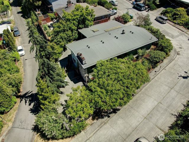 4802 24th Place S, Seattle, WA 98108