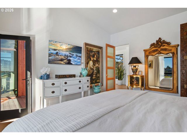 3403 Ne JOHNS Loop, Neotsu, OR 97364