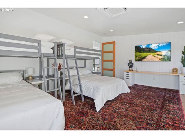 3403 Ne JOHNS Loop, Neotsu, OR 97364