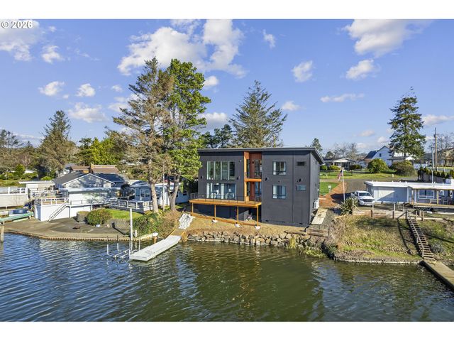 3403 Ne JOHNS Loop, Neotsu, OR 97364