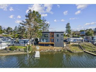 3403 Ne JOHNS Loop, Neotsu, OR 97364