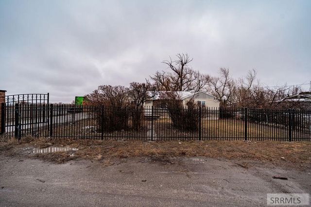 6958 N 25th East, Idaho Falls, ID 83401