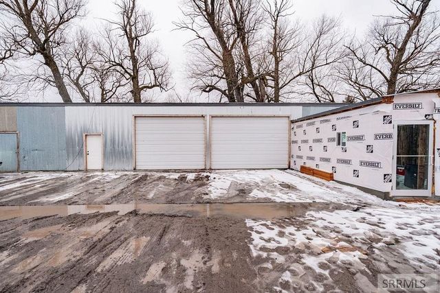 6958 N 25th East, Idaho Falls, ID 83401