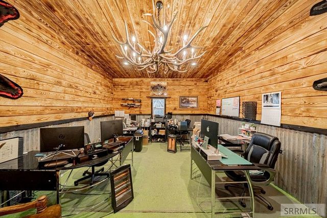 6958 N 25th East, Idaho Falls, ID 83401