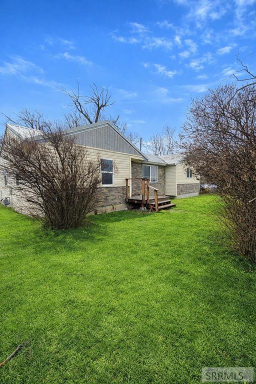 6958 N 25th East, Idaho Falls, ID 83401