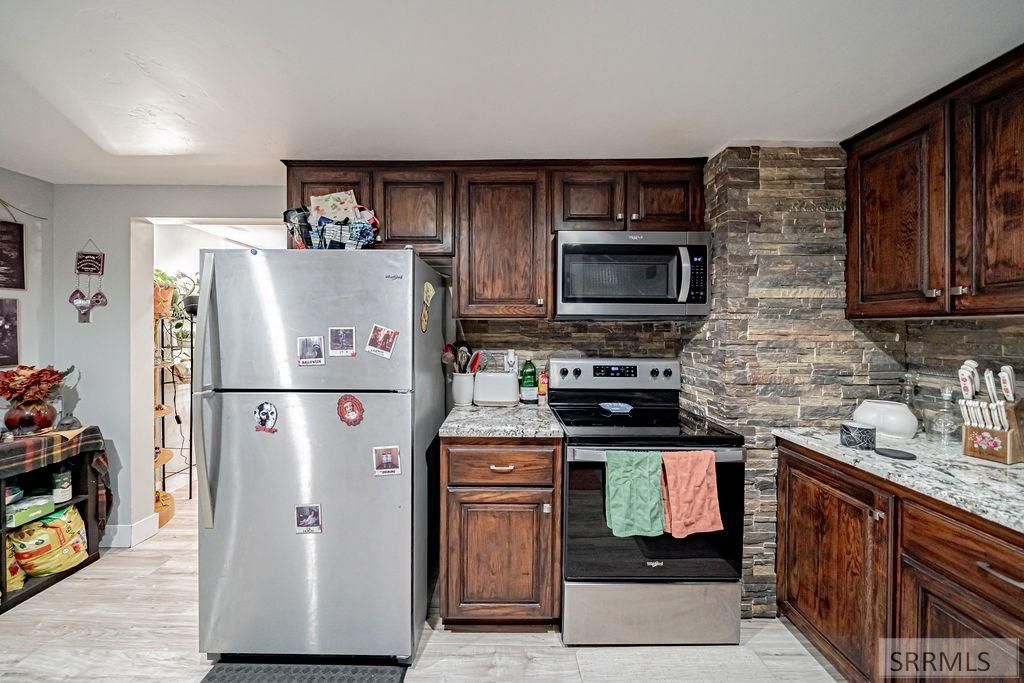 Image 11 of property listing at 6958 N 25th East, Idaho Falls, ID 83401