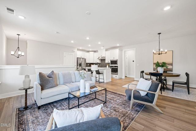 11549 Helmond Way 113, Raleigh, NC 27617