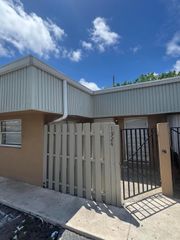 1324 Gateway Drive, Lantana, FL 33462