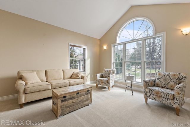 5118 S Shore Drive, Fruitport Village, MI 49461