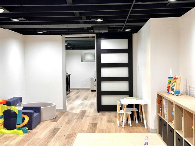 17360 Patricia LANE, Brookfield, WI 53045