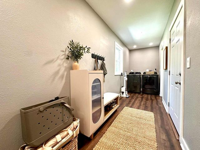 17360 Patricia LANE, Brookfield, WI 53045