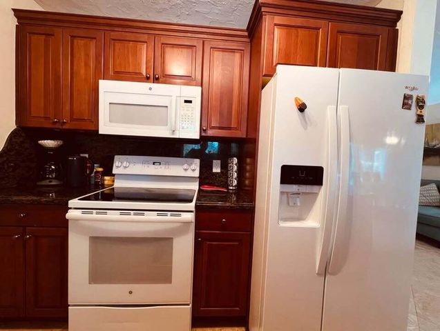 7834 Edgewater Drive, Lake Clarke Shores, FL 33406