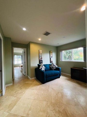 7834 Edgewater Drive, Lake Clarke Shores, FL 33406
