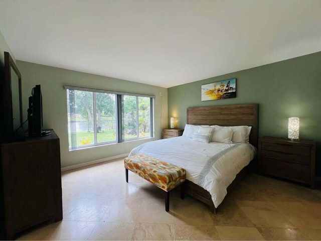 7834 Edgewater Drive, Lake Clarke Shores, FL 33406