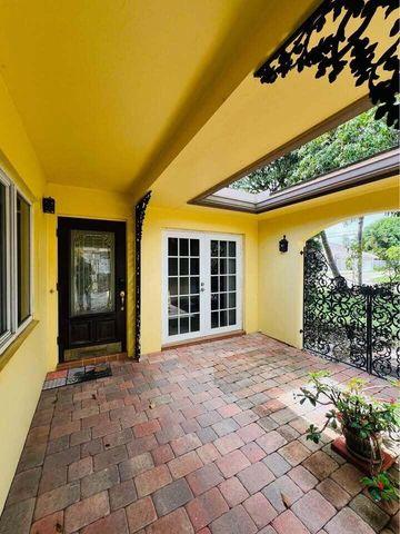7834 Edgewater Drive, Lake Clarke Shores, FL 33406