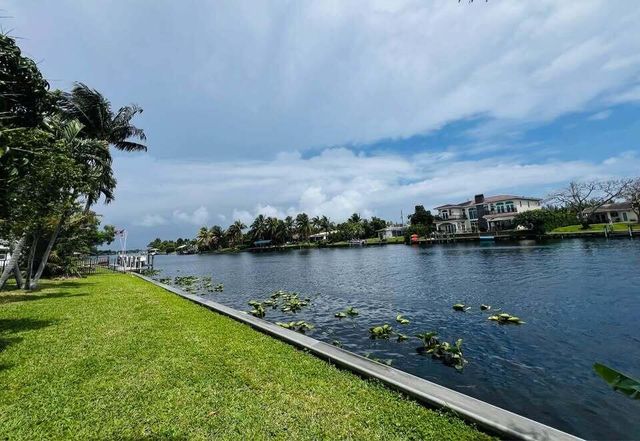 7834 Edgewater Drive, Lake Clarke Shores, FL 33406