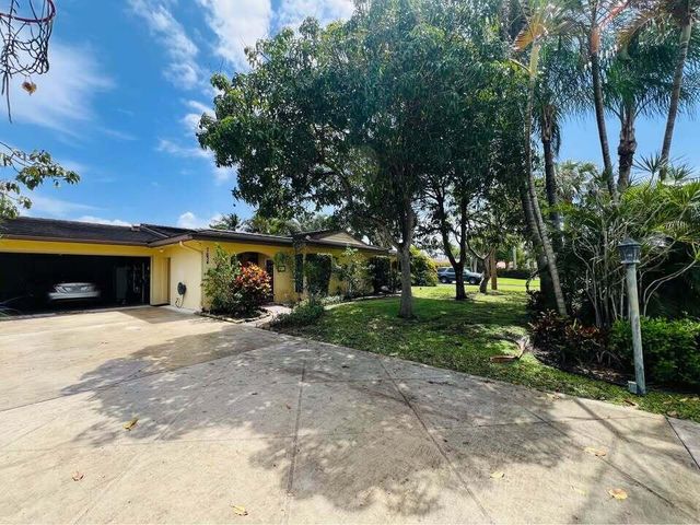 7834 Edgewater Drive, Lake Clarke Shores, FL 33406