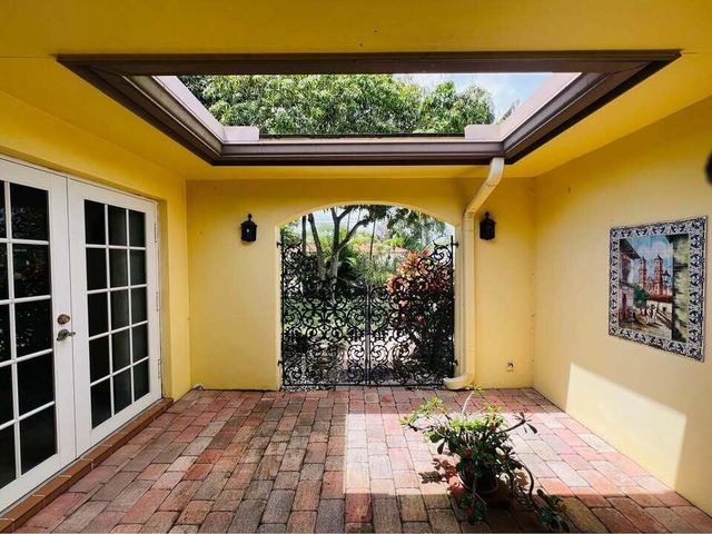 7834 Edgewater Drive, Lake Clarke Shores, FL 33406