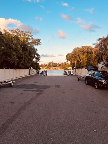 7834 Edgewater Drive, Lake Clarke Shores, FL 33406