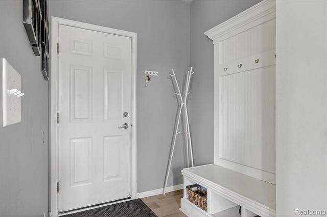 985 Truman Drive, Canton, MI 48188