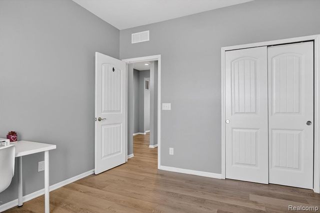 985 Truman Drive, Canton, MI 48188